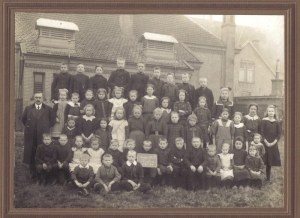 F555 Leerlingen O.L.Dorpsschool, 1916